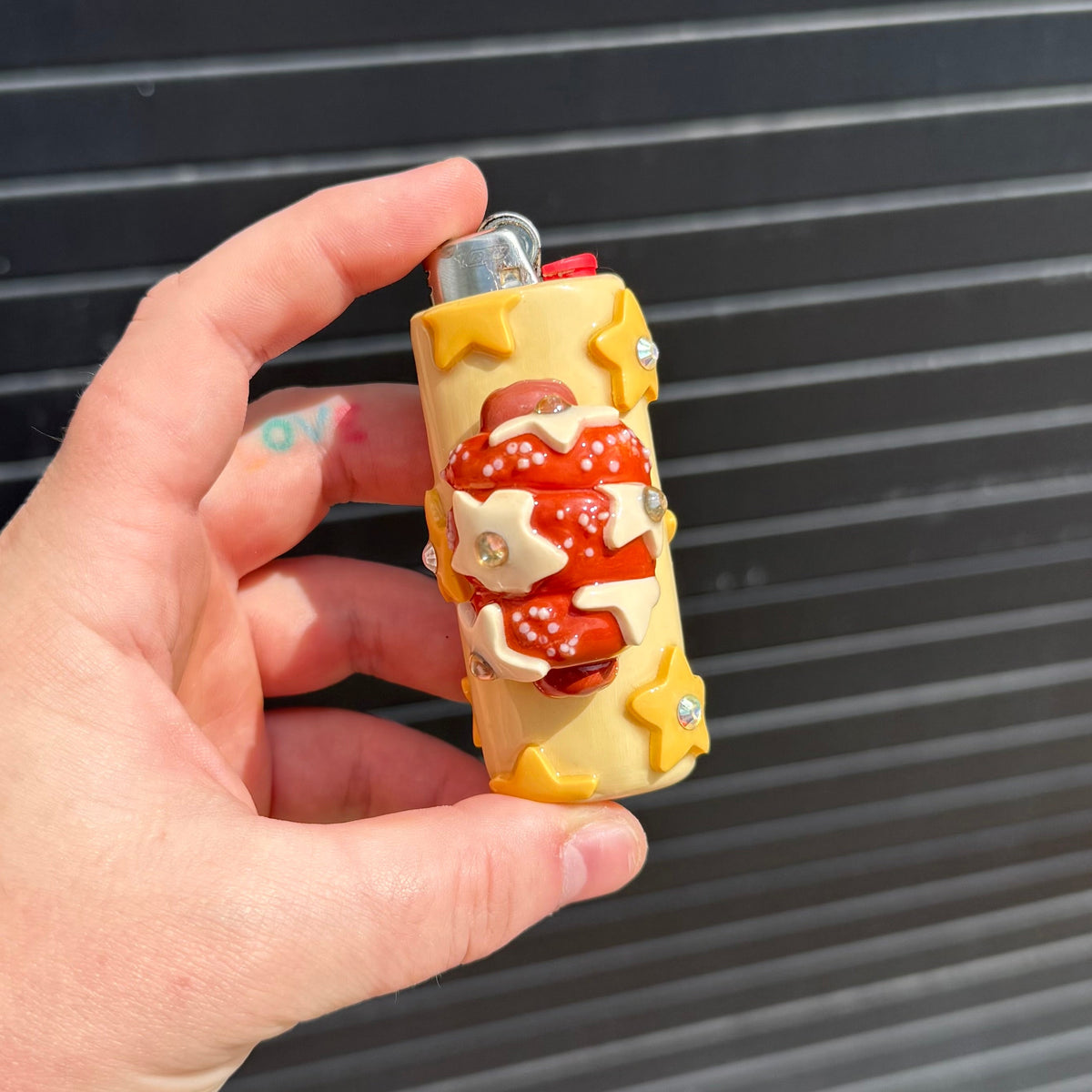Starry Pretzel Dog Lighter Case