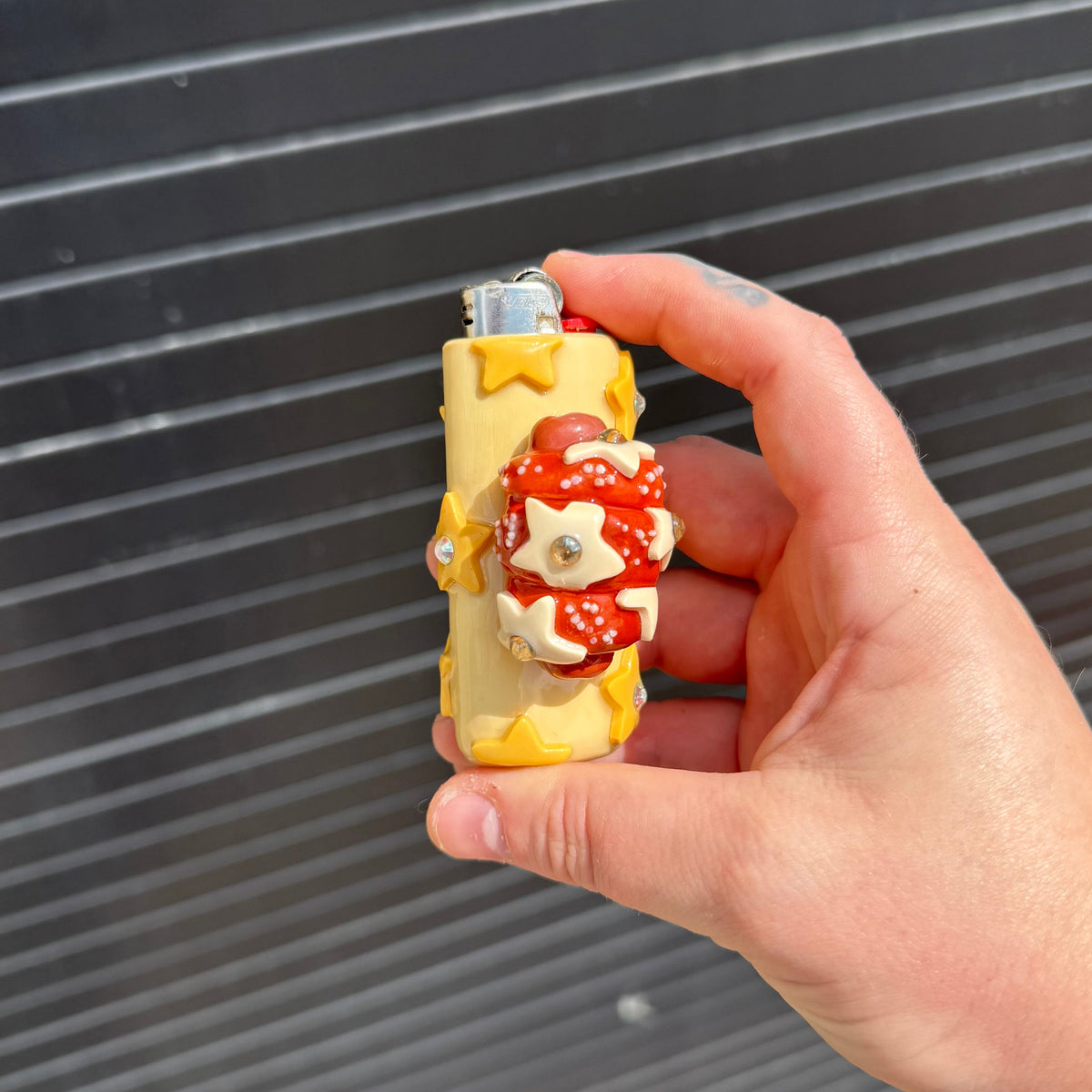 Starry Pretzel Dog Lighter Case