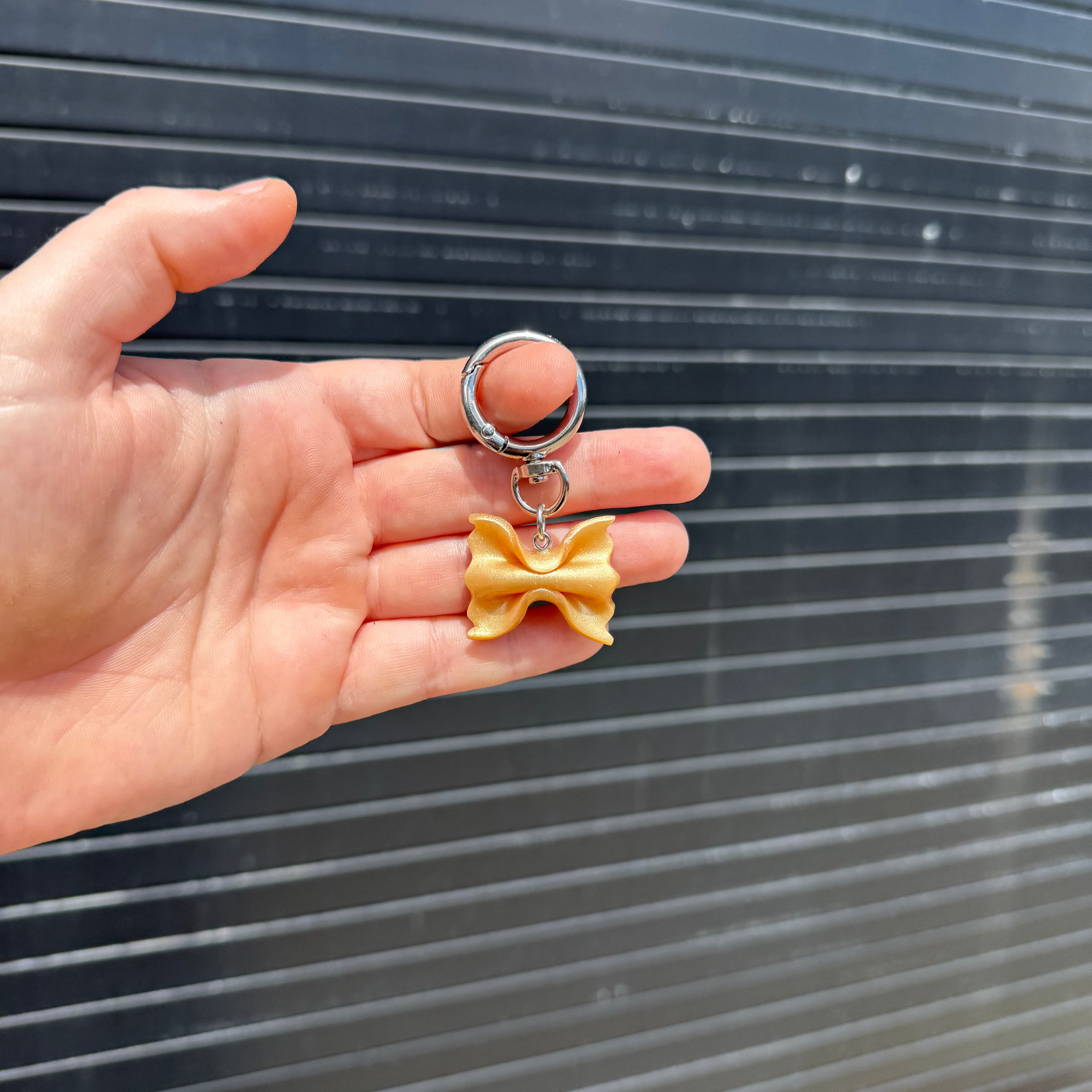 Farfalle pasta keychain